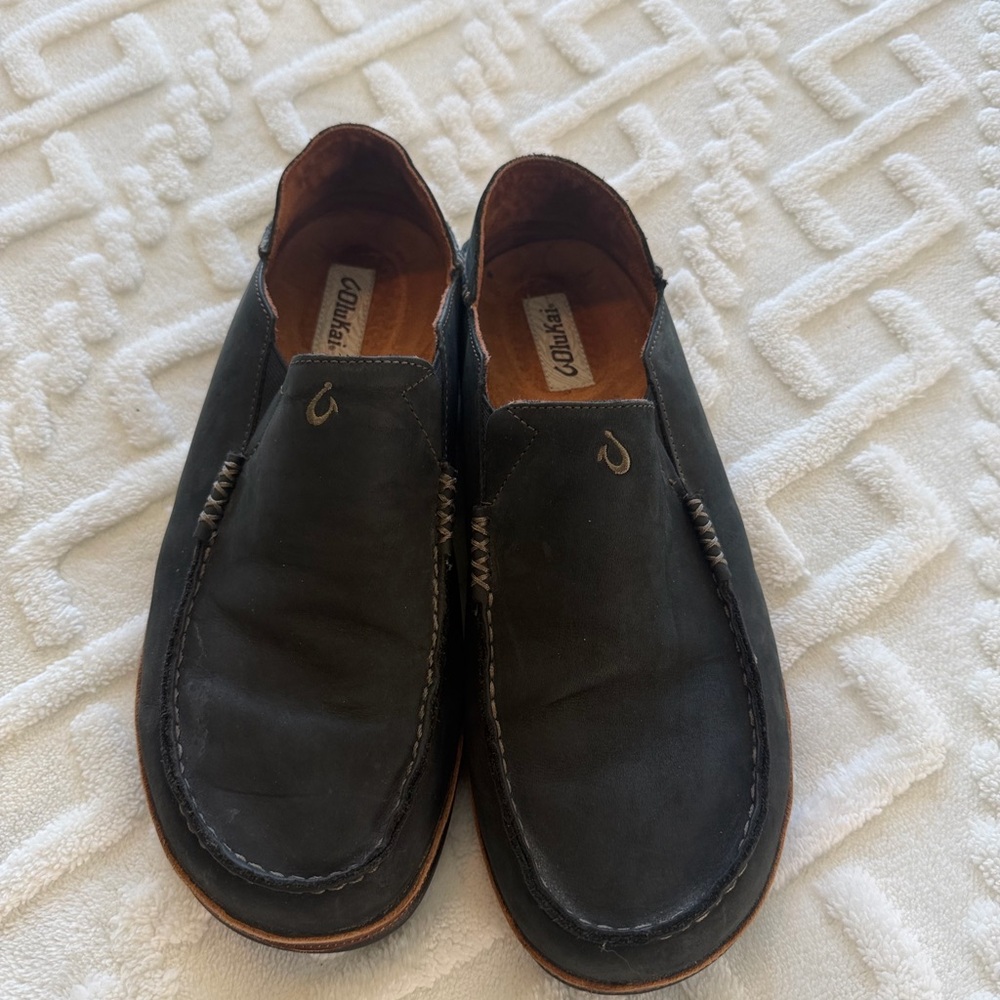 OluKai Columbia Men's Black Loafers